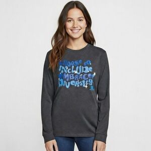 “Choose to include embrace diversity” Graphic T-Shirt